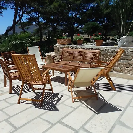 La Pinetina Di Tatil Evi Favignana