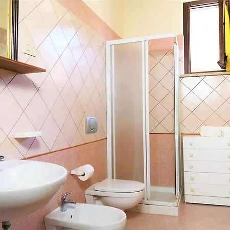 La Pinetina Di Tatil Evi *